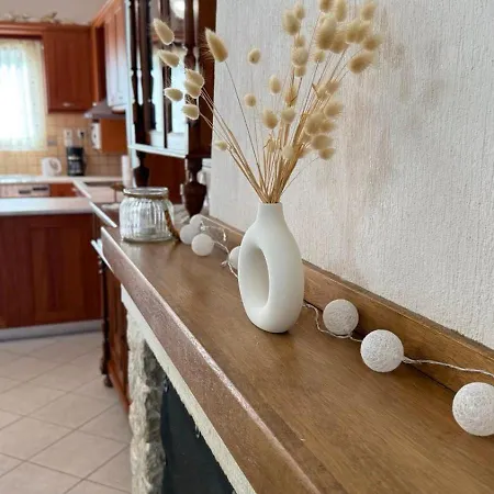 Kazarma Luxury House * Platrithias